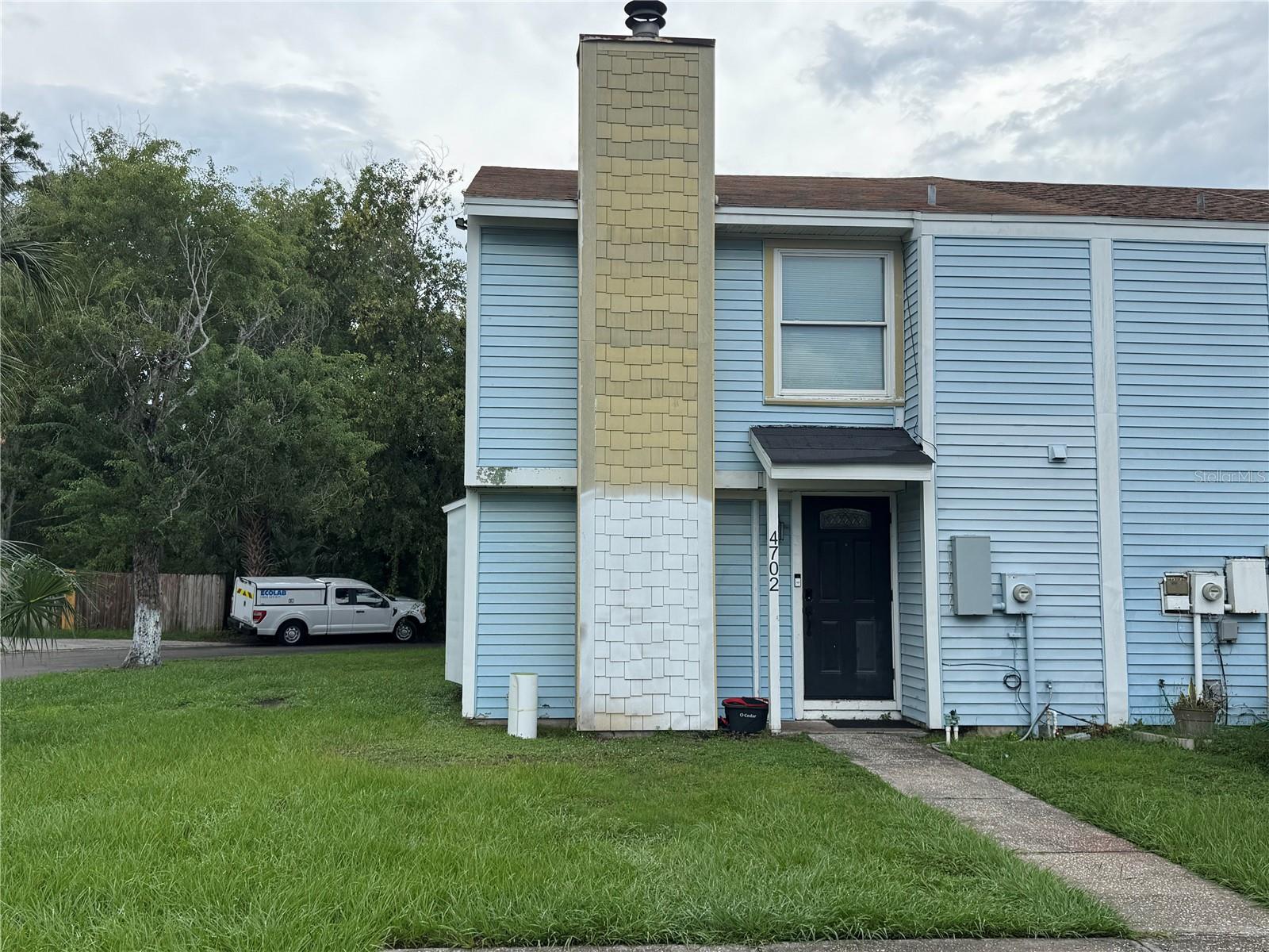 Photo of 4702 PEBBLEPOINTE PLACE TAMPA FL 33634