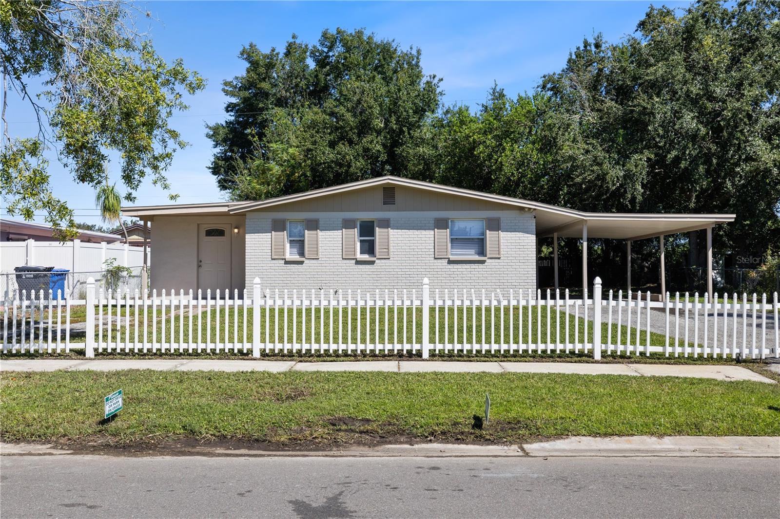 Photo of 4535 W HANNA AVENUE TAMPA FL 33614