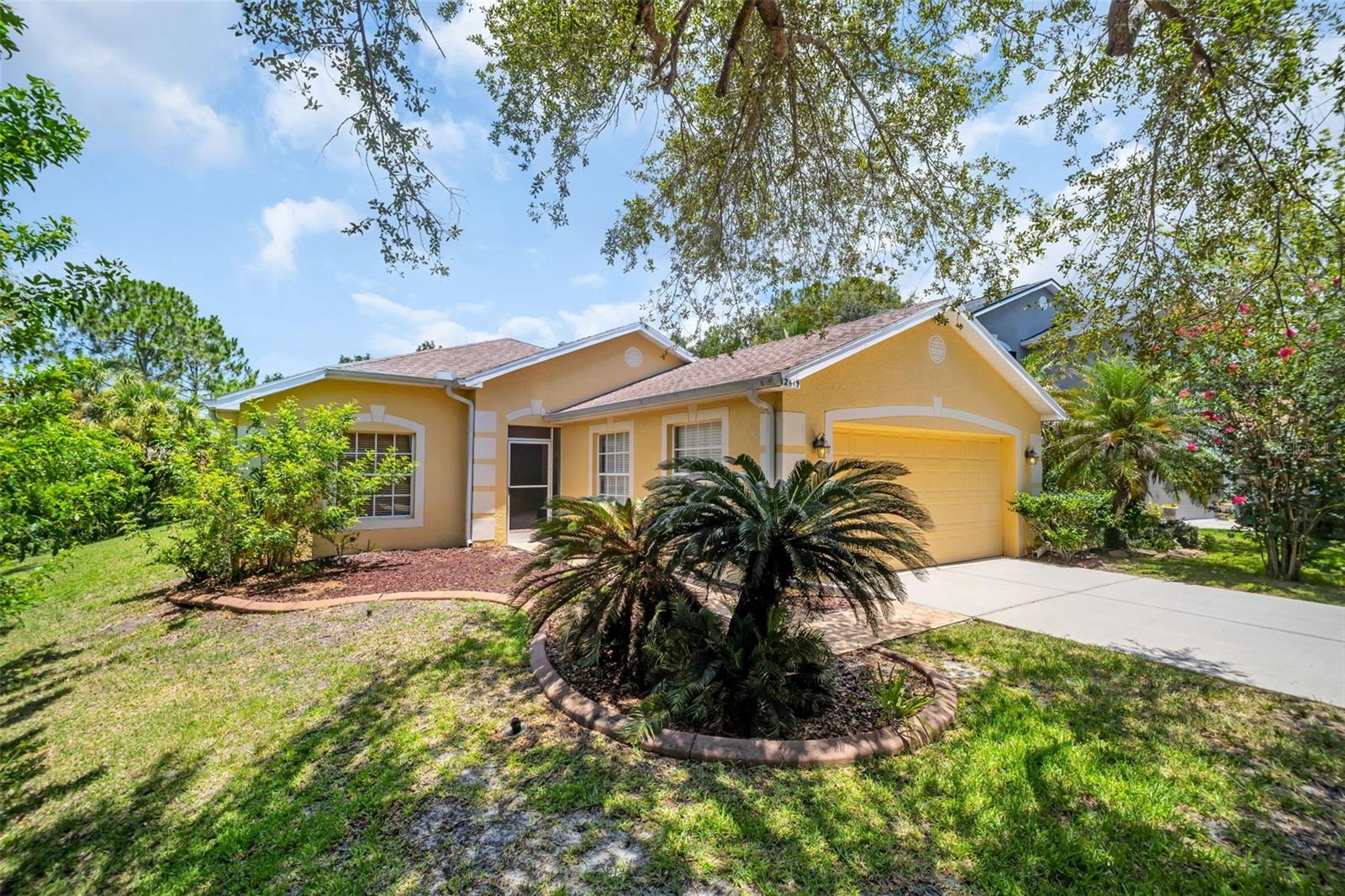 Photo of 12415 RUSTIC VIEW COURT TAMPA FL 33635