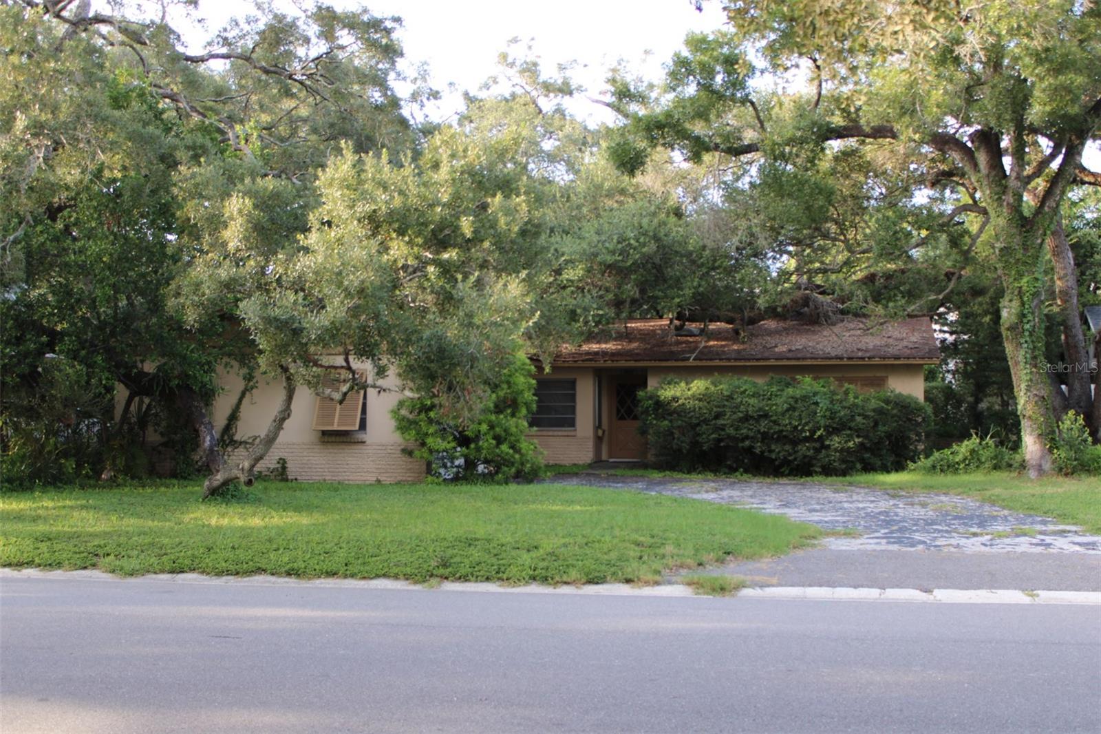 Photo of 4417 W WATROUS AVENUE TAMPA FL 33629