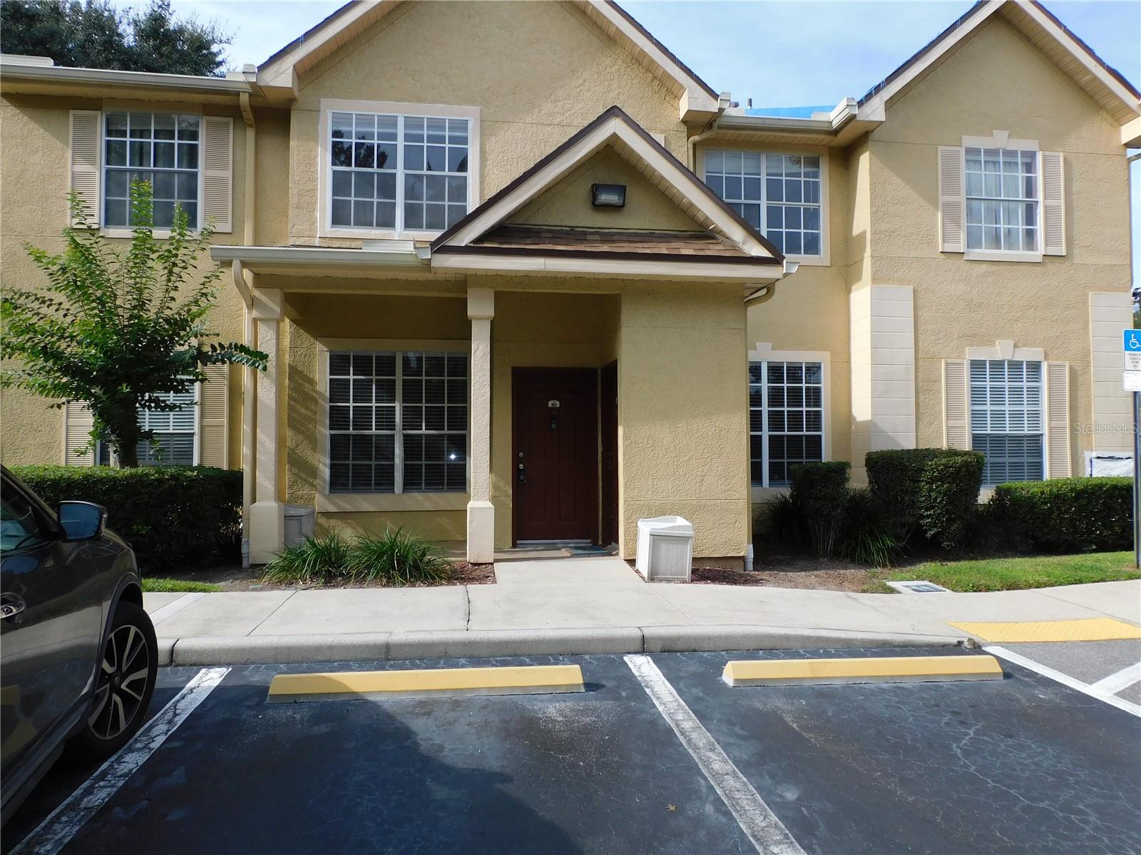 Photo of 824 GRAND REGENCY POINT #102 ALTAMONTE SPRINGS FL 32714