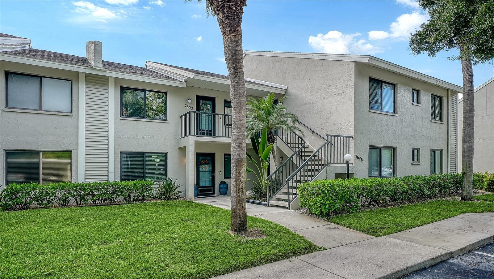 Photo of 7652 EAGLE CREEK DRIVE #7598 SARASOTA FL 34243