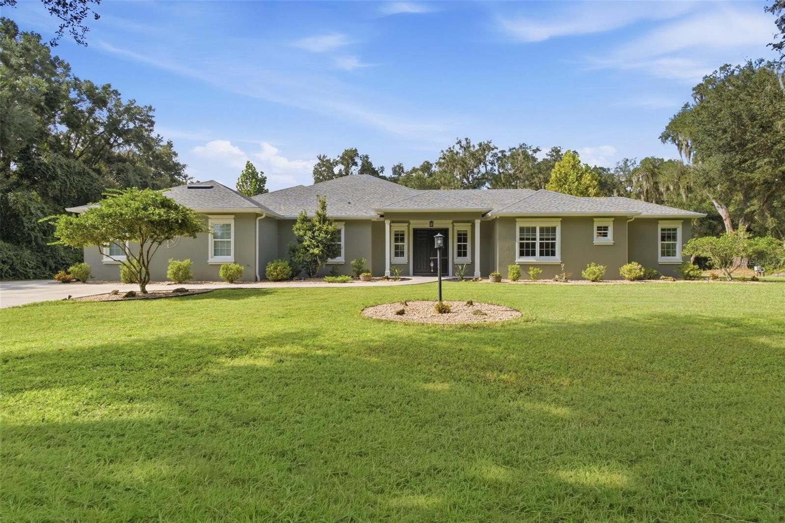 Photo of 10594 NE 104TH CIRCLE OXFORD FL 34484