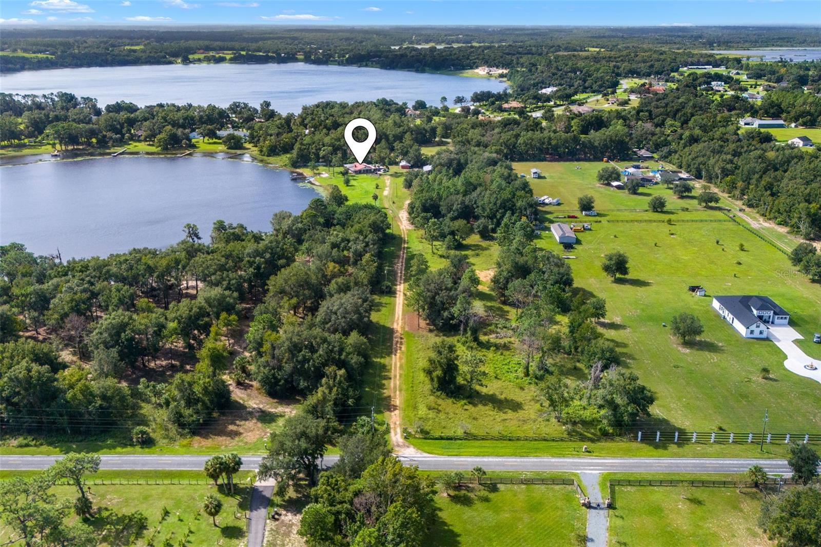 Photo of 19854 WIYGUL ROAD UMATILLA FL 32784