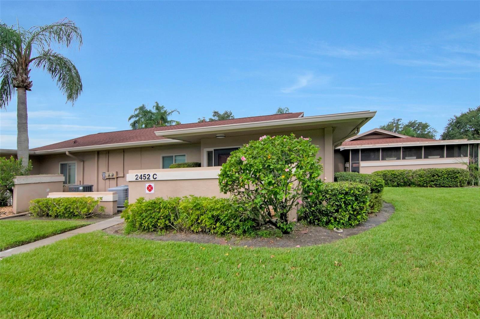 Photo of 2452 LAURELWOOD DRIVE #C CLEARWATER FL 33763