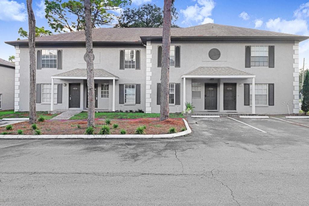 Photo of 5236 SUNRIDGE PALMS DRIVE #5236 TAMPA FL 33617