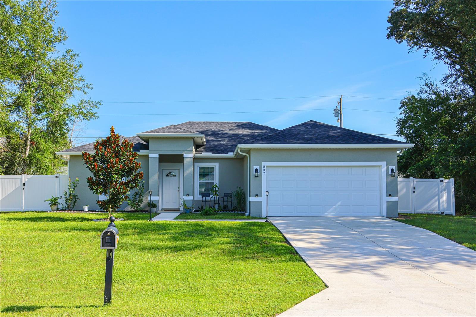 Photo of 237 MARION OAKS TRAIL OCALA FL 34473