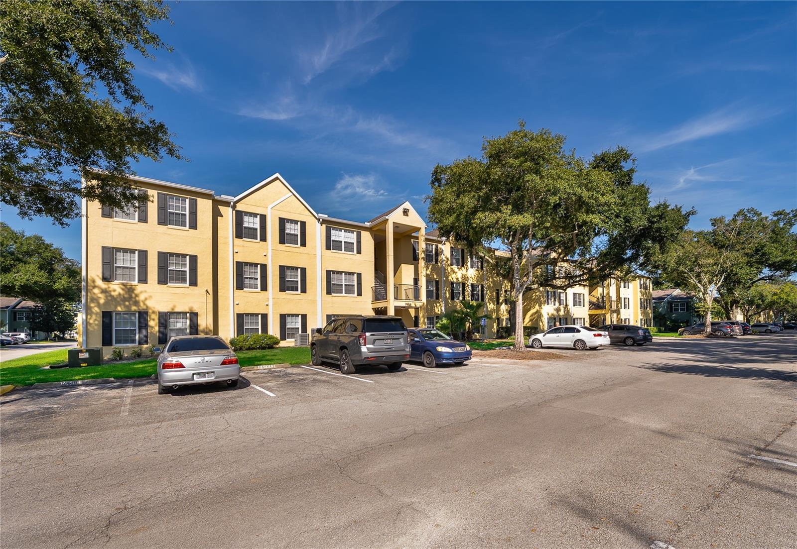 Photo of 2019 DIXIE BELLE DRIVE #F ORLANDO FL 32812
