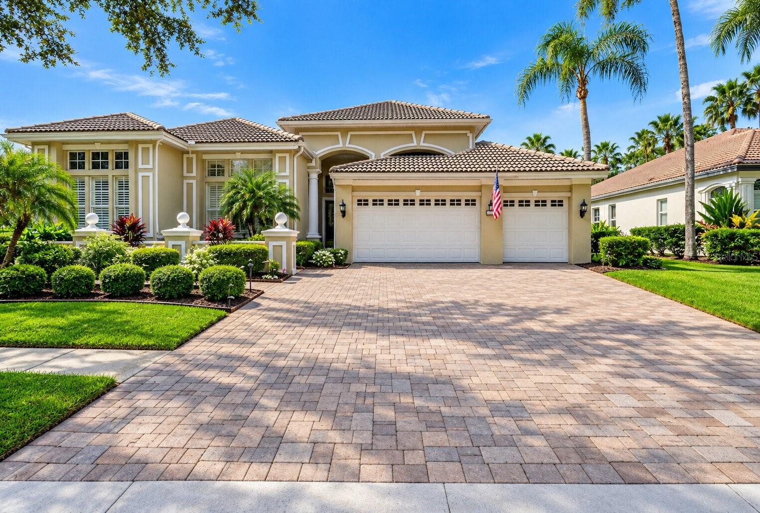 Photo of 9108 WOODRIDGE RUN DRIVE TAMPA FL 33647