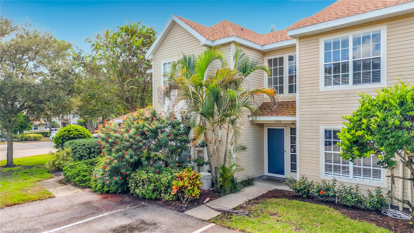Photo of 2106 CLOVER HILL ROAD PALM HARBOR FL 34683