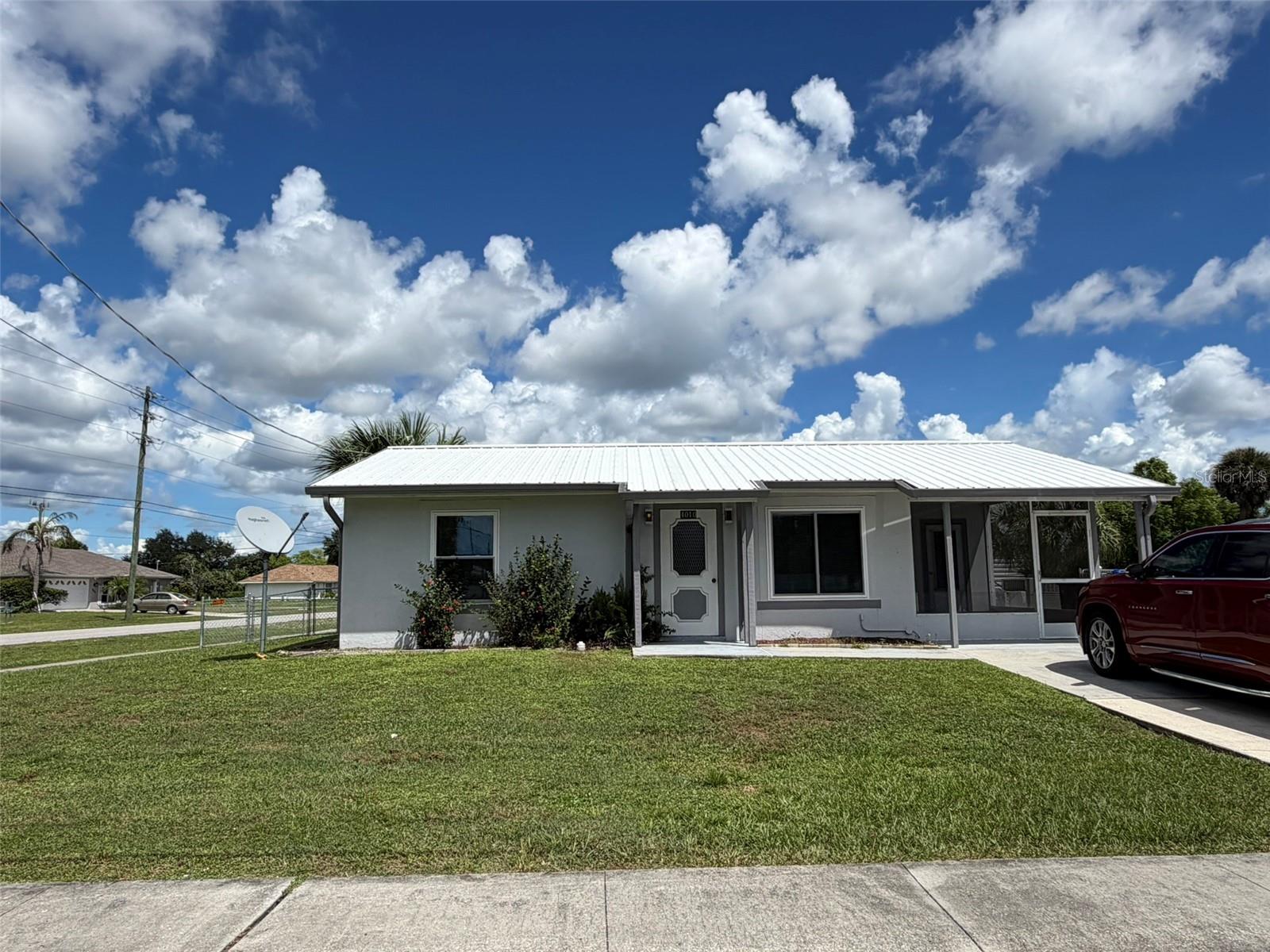 Photo of 4010 GROBE STREET NORTH PORT FL 34287