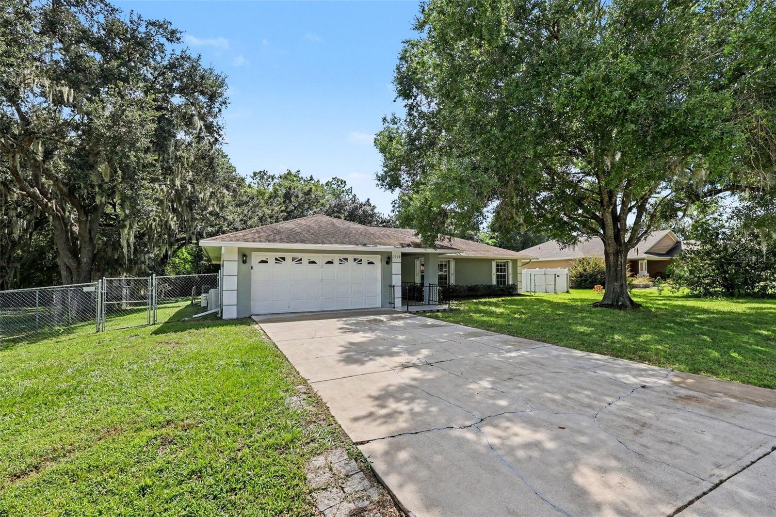 Photo of 2928 EASTBROOK DRIVE LAKELAND FL 33811