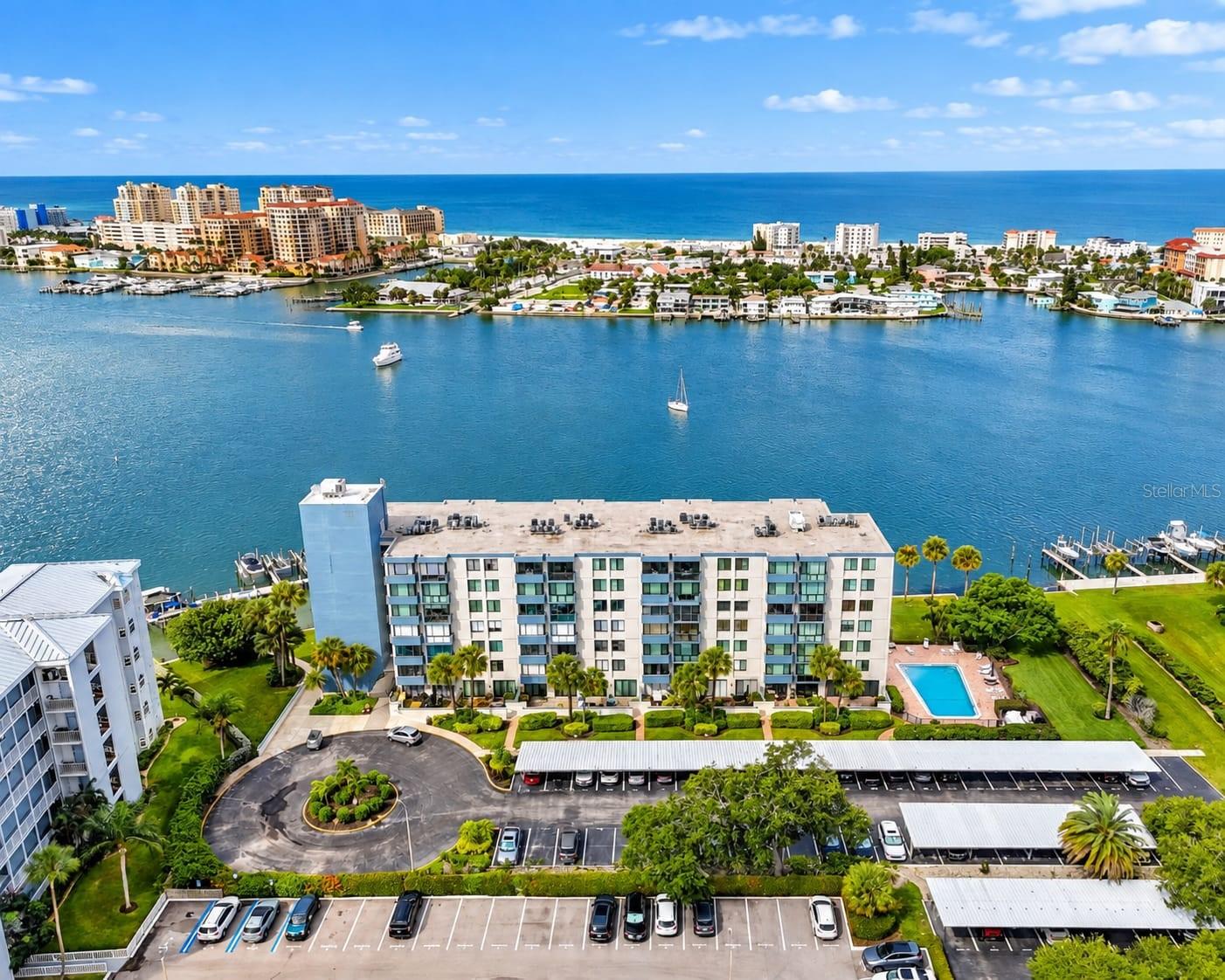Photo of 644 ISLAND WAY #406 CLEARWATER FL 33767