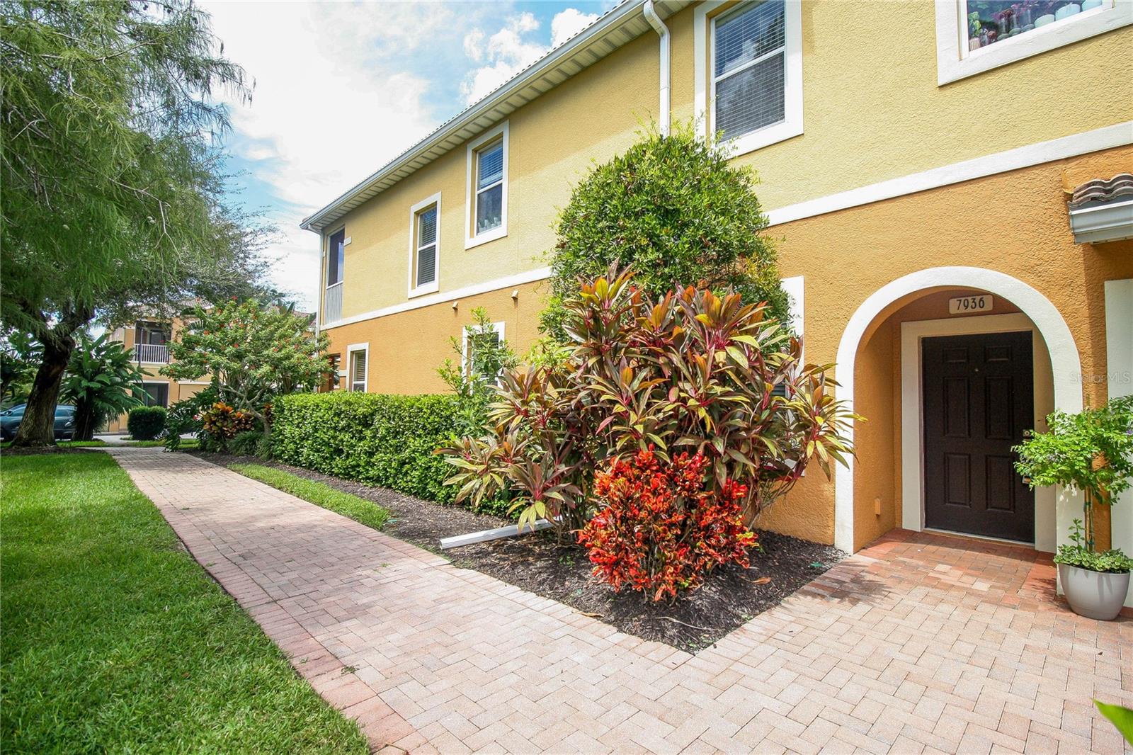 Photo of 7936 LIMESTONE LANE #7936 SARASOTA FL 34233