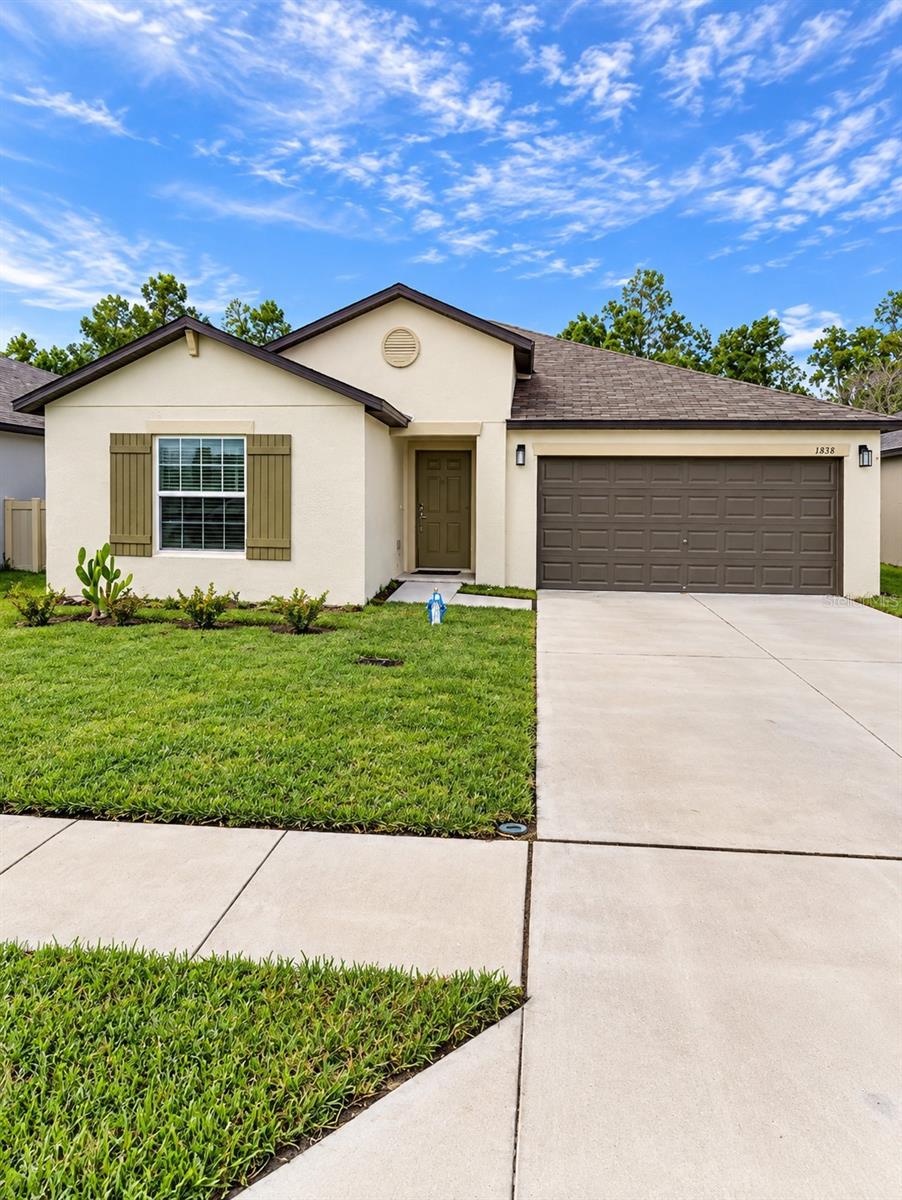 Photo of 1838 RED LOOP LAKELAND FL 33801