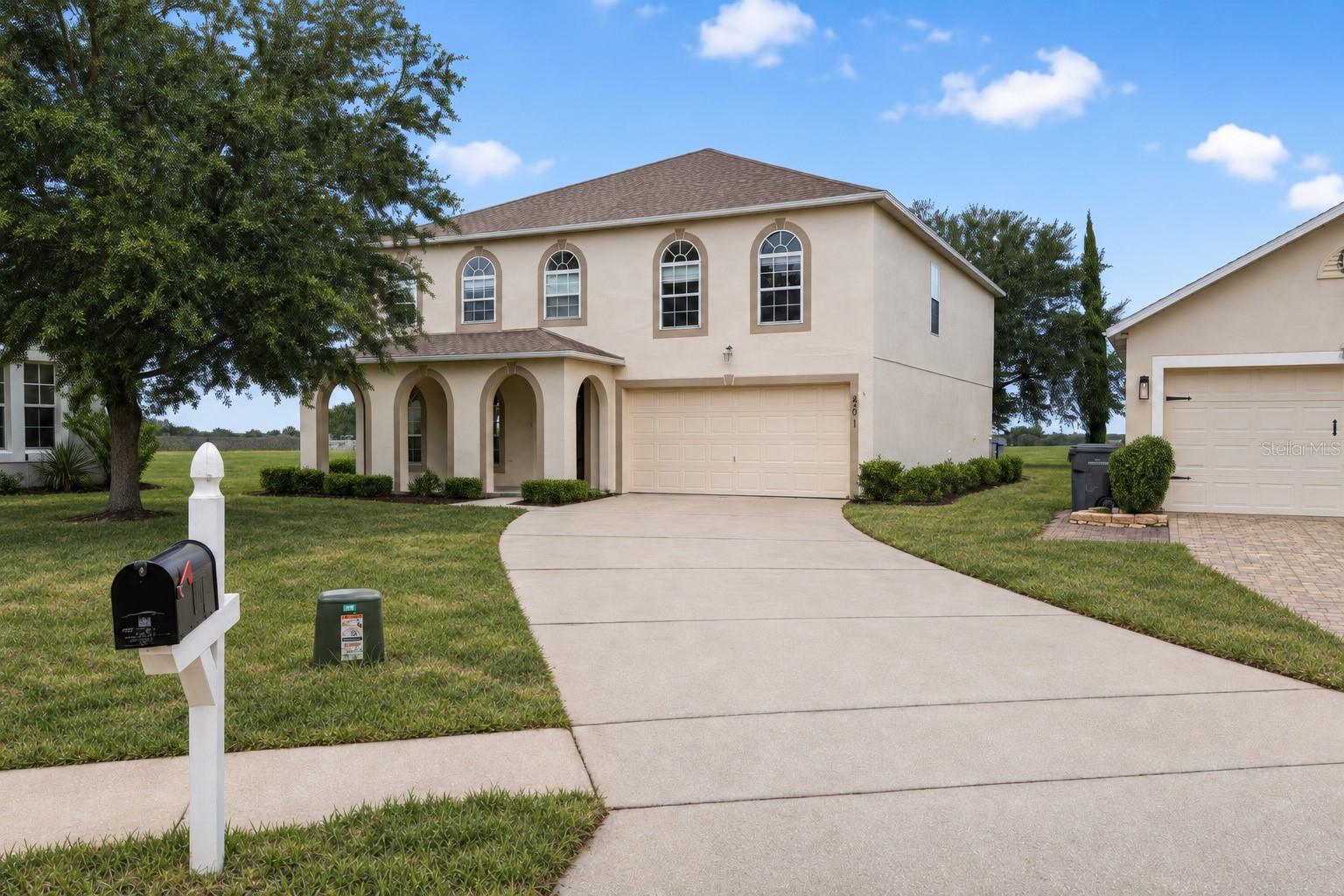 Photo of 401 BLAKE AVENUE DAVENPORT FL 33897
