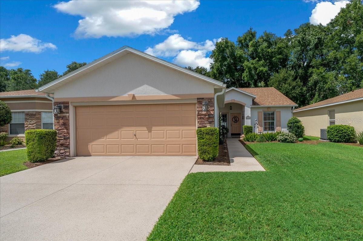 Photo of 15625 SW 13TH CIRCLE OCALA FL 34473