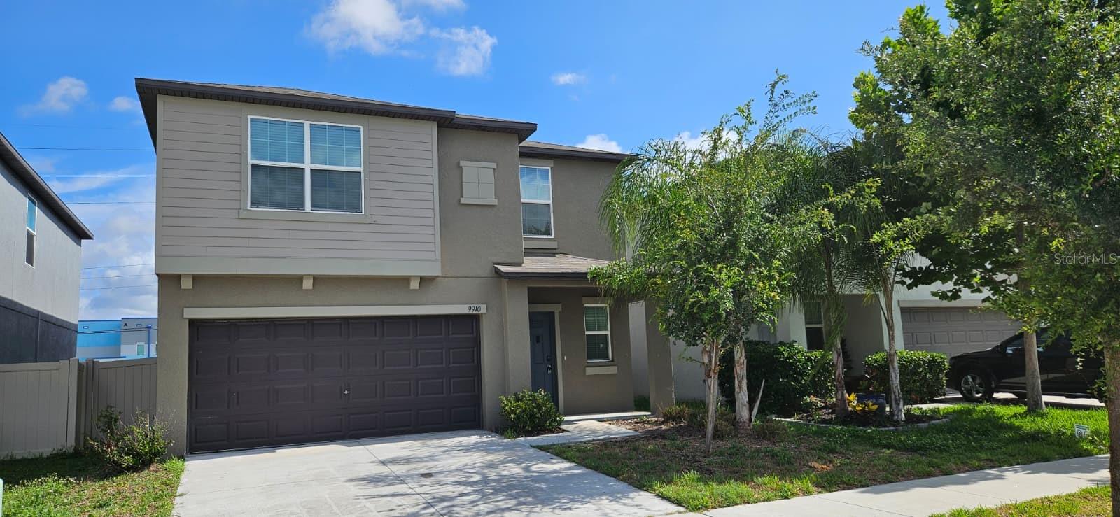 Photo of 9910 SPANISH LIME COURT RIVERVIEW FL 33578