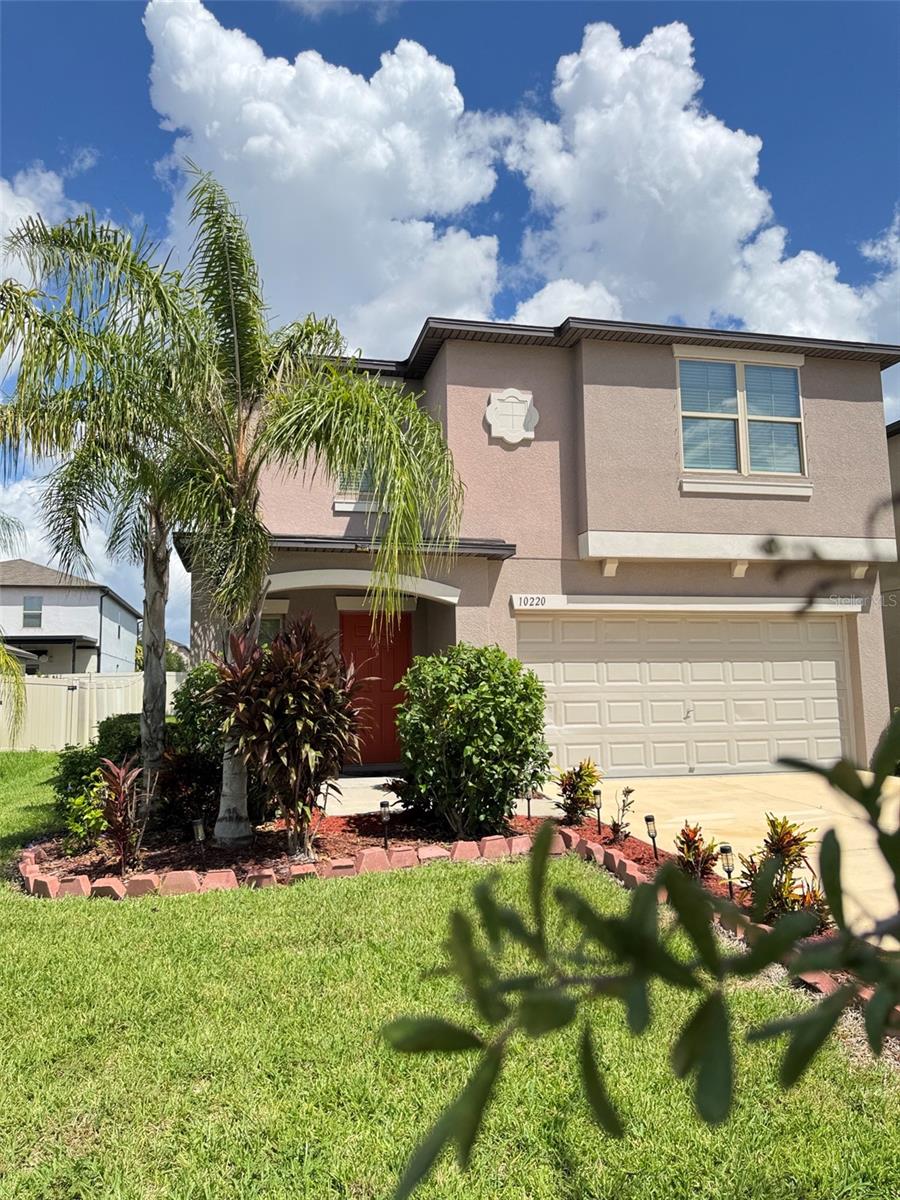 Photo of 10220 HAPPY HEART AVENUE RIVERVIEW FL 33578
