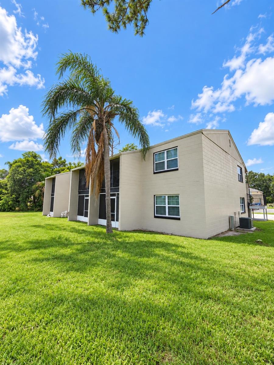 Photo of 281 GARDNER LANE #2 KISSIMMEE FL 34743