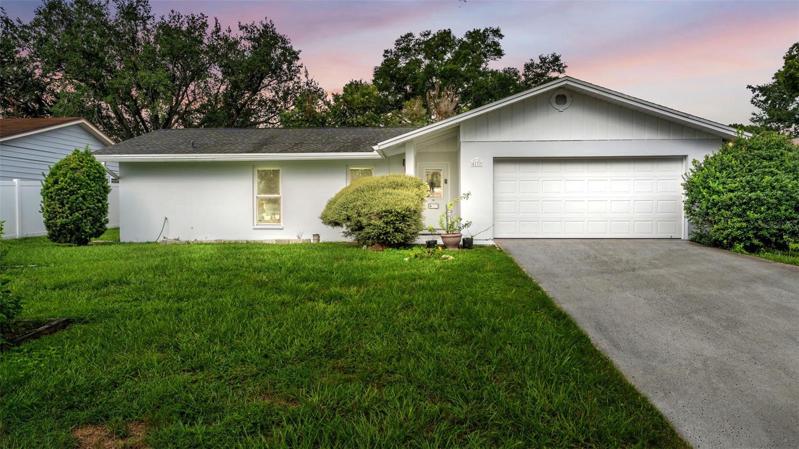 Photo of 6137 WATERMAN LANE LAKELAND FL 33812