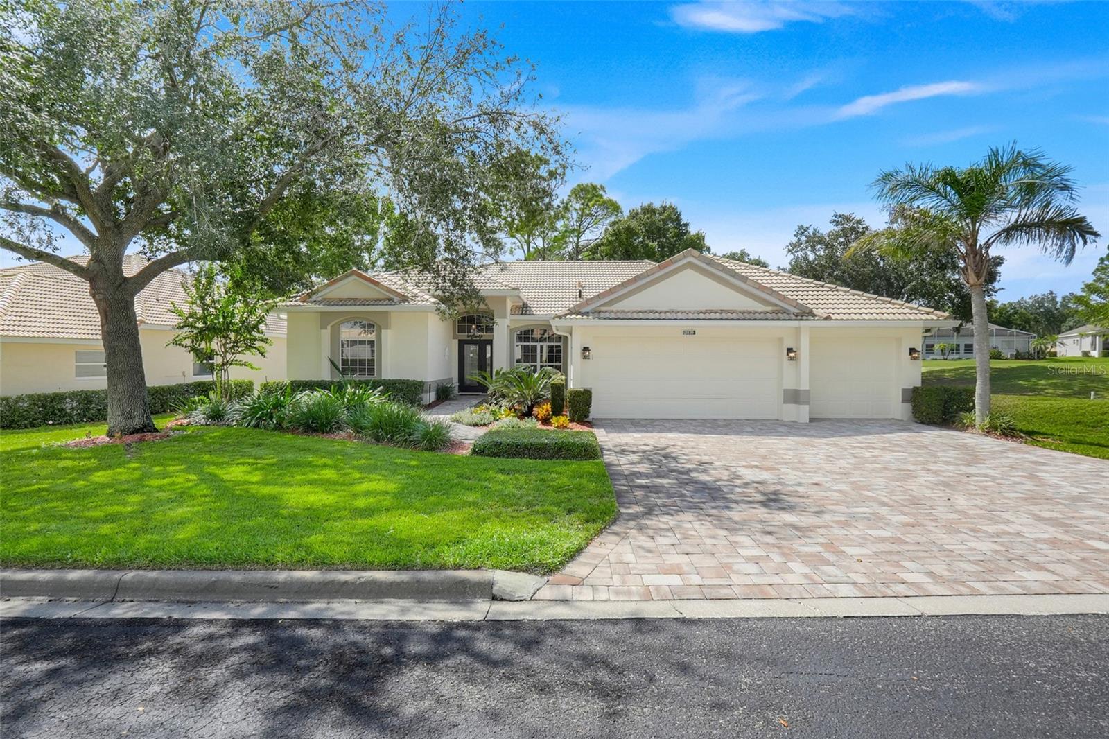 Photo of 3810 SCARBOROUGH COURT CLERMONT FL 34711
