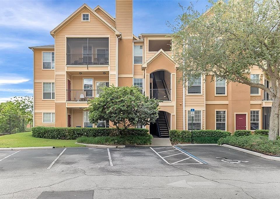Photo of 1995 ERVING CIRCLE #307 OCOEE FL 34761