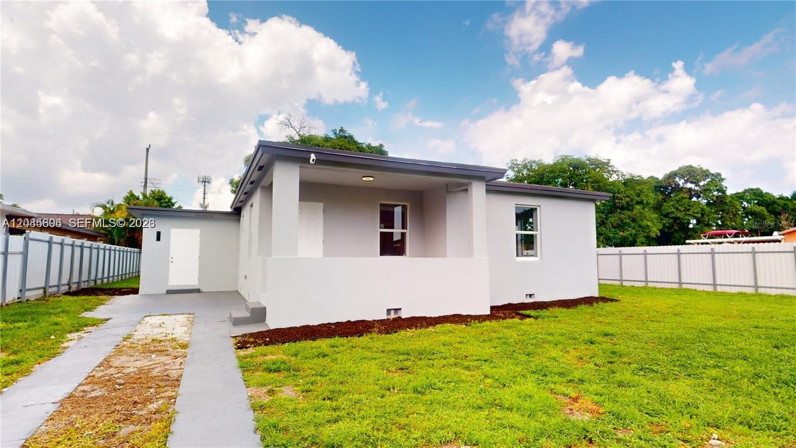 Photo of 511 SE 2ND STREET HIALEAH FL 33010
