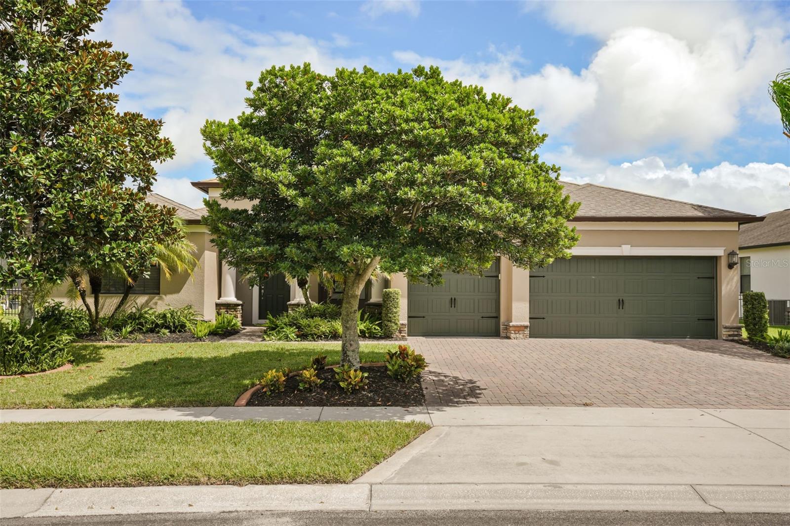 Photo of 2841 AUTUMN BREEZE WAY KISSIMMEE FL 34744
