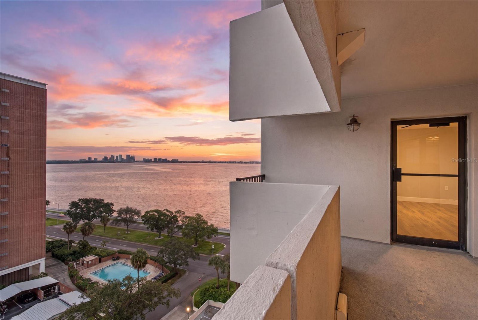 Photo of 4141 BAYSHORE BOULEVARD #1106 TAMPA FL 33611