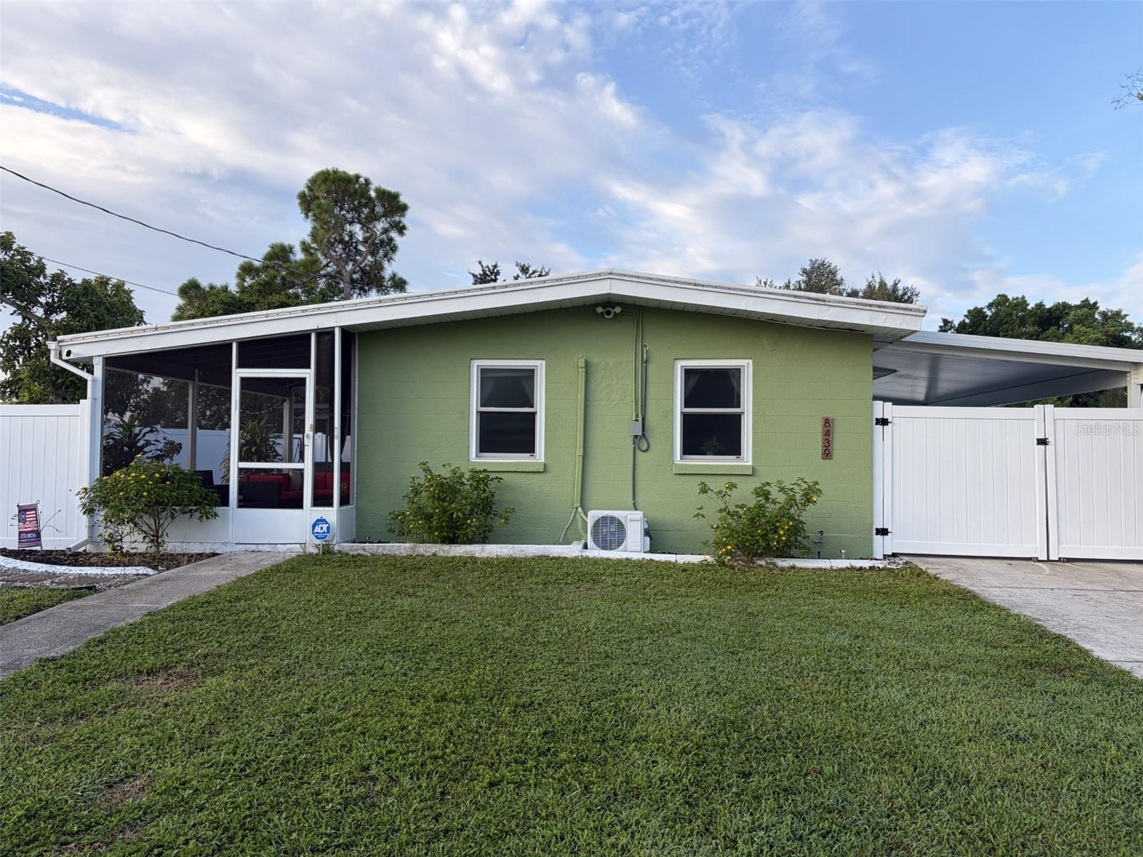Photo of 8439 DOROTHY AVENUE NORTH PORT FL 34287
