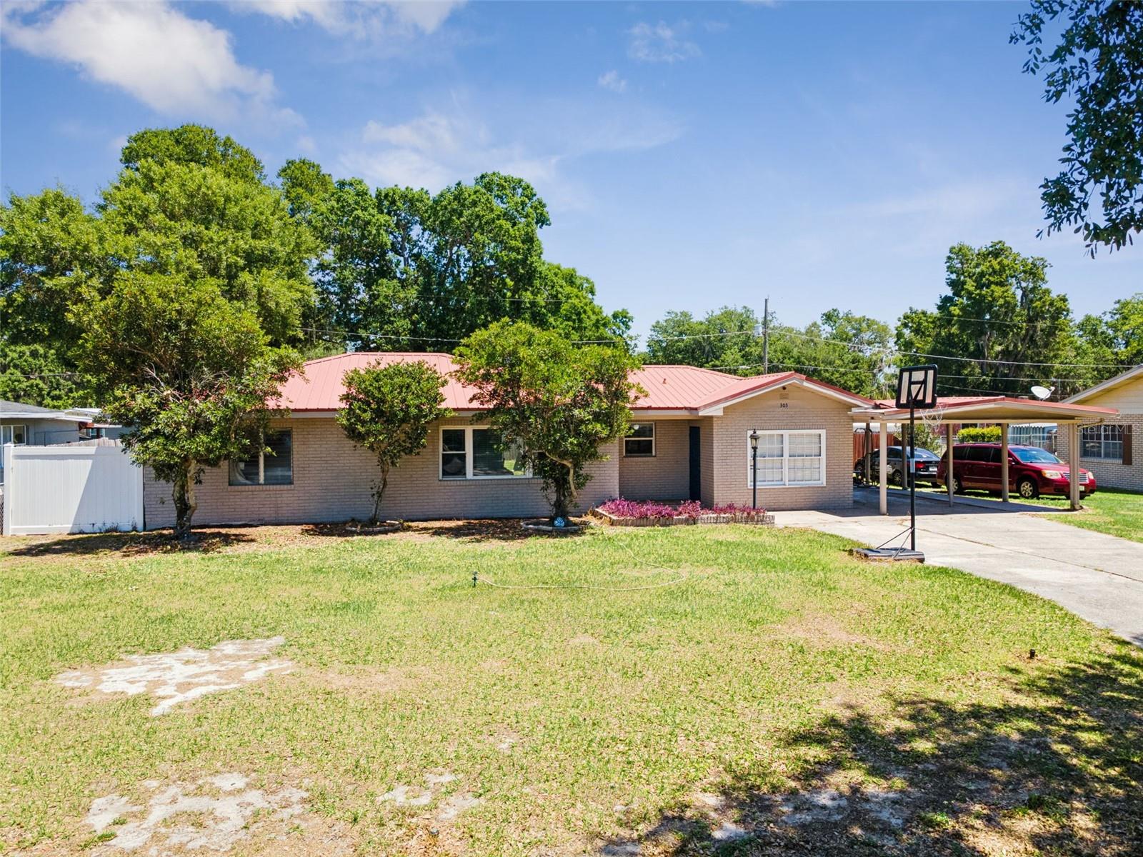 Photo of 303 GRANADA ROAD AUBURNDALE FL 33823