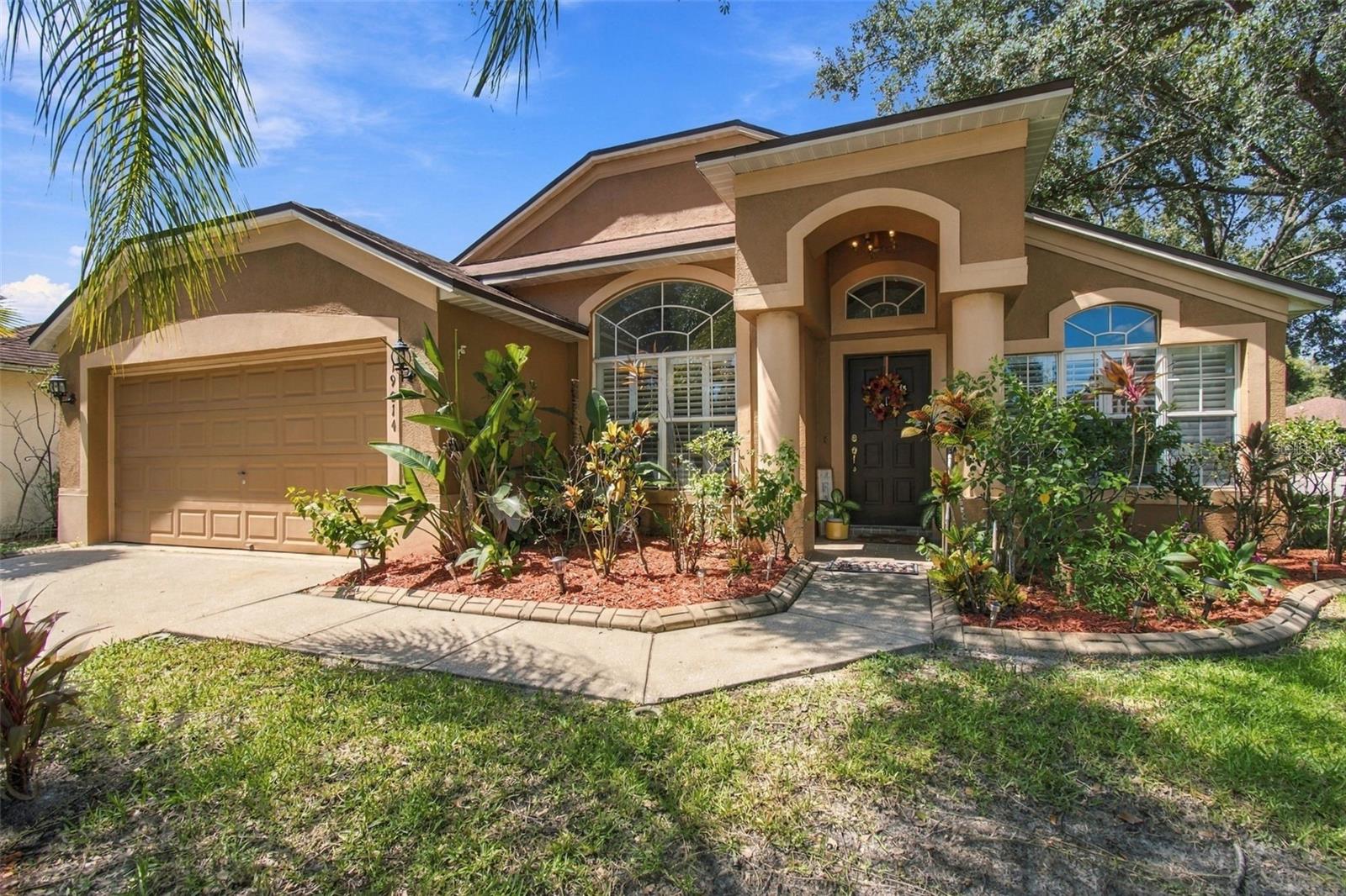 Photo of 19014 SILVERBROOK DRIVE TAMPA FL 33647