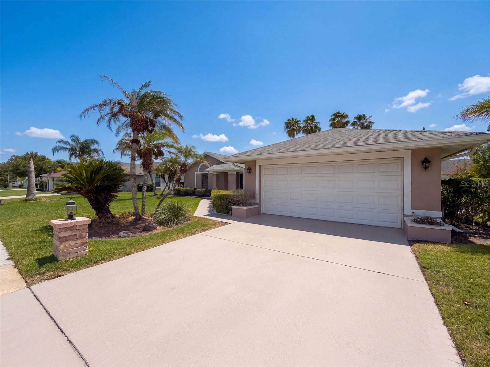 Photo of 14725 EAGLES CROSSING DRIVE ORLANDO FL 32837