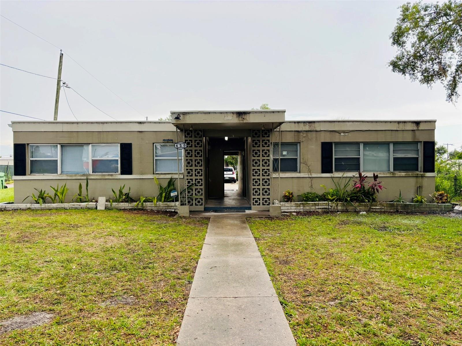 Photo of 650 AVENUE C #A WINTER HAVEN FL 33880