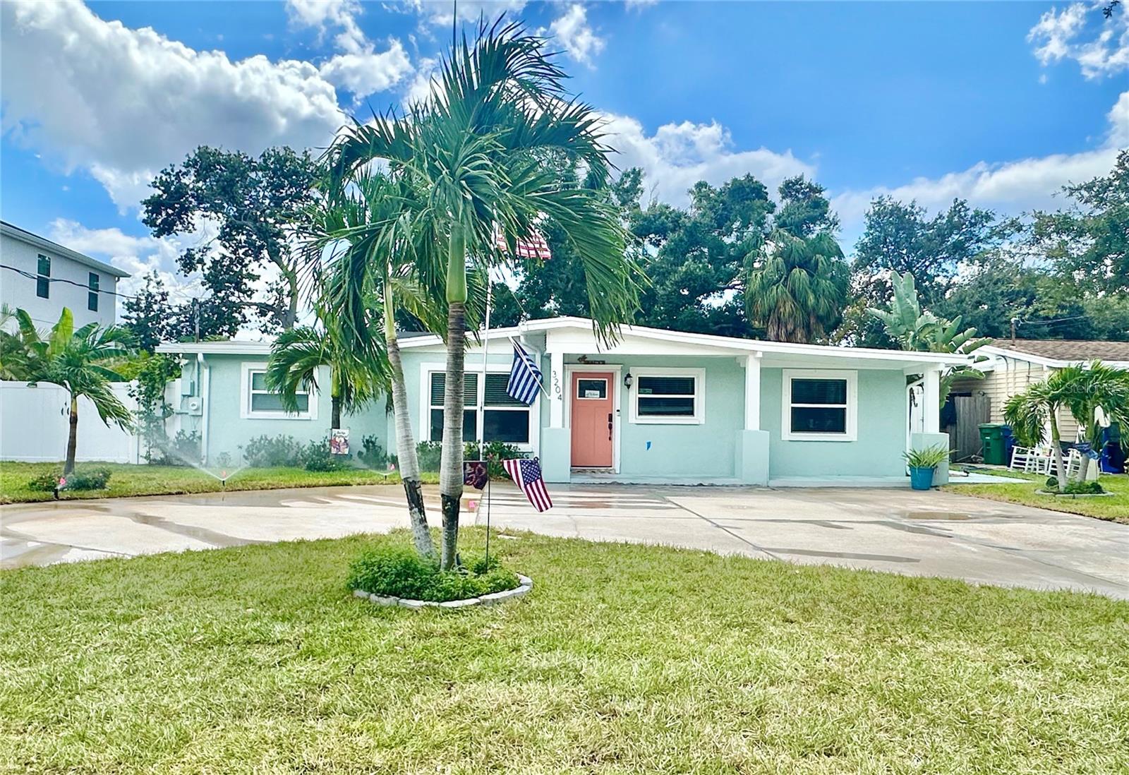 Photo of 3204 W PEARL AVENUE TAMPA FL 33611