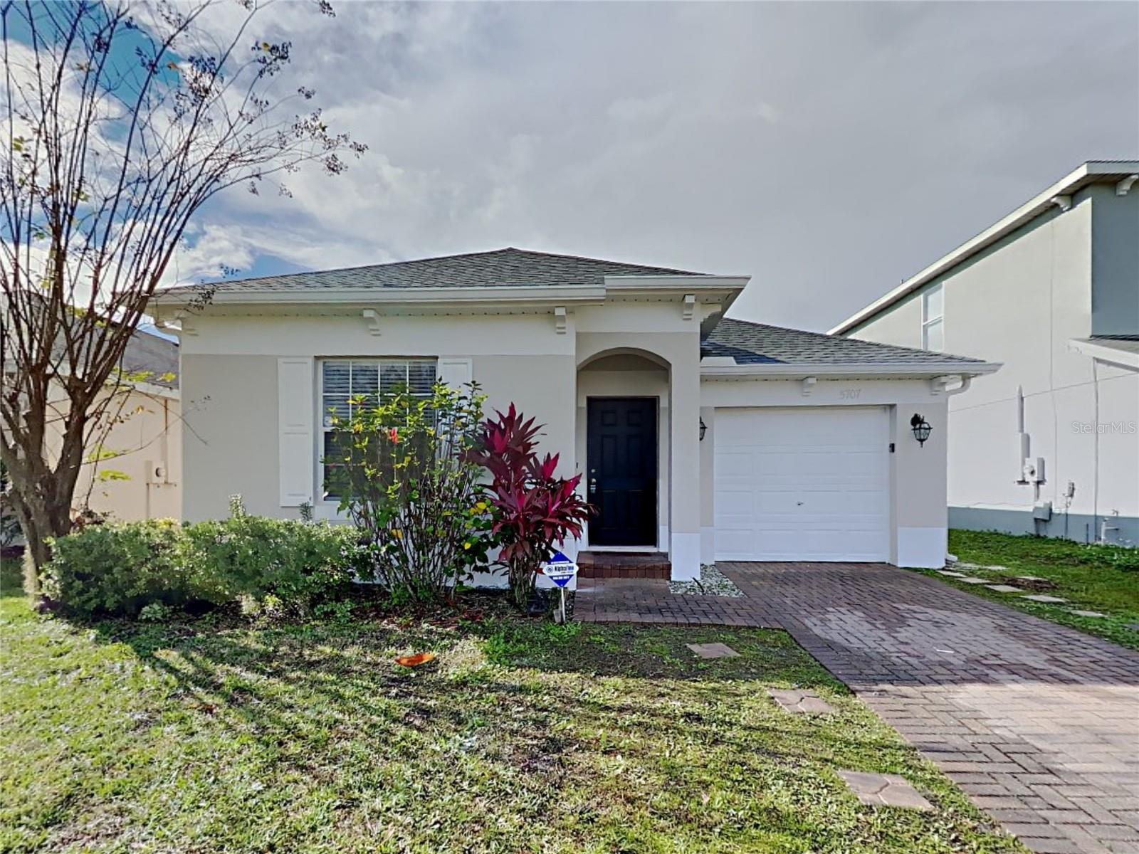 Photo of 5707 VISTA LINDA DRIVE ORLANDO FL 32822