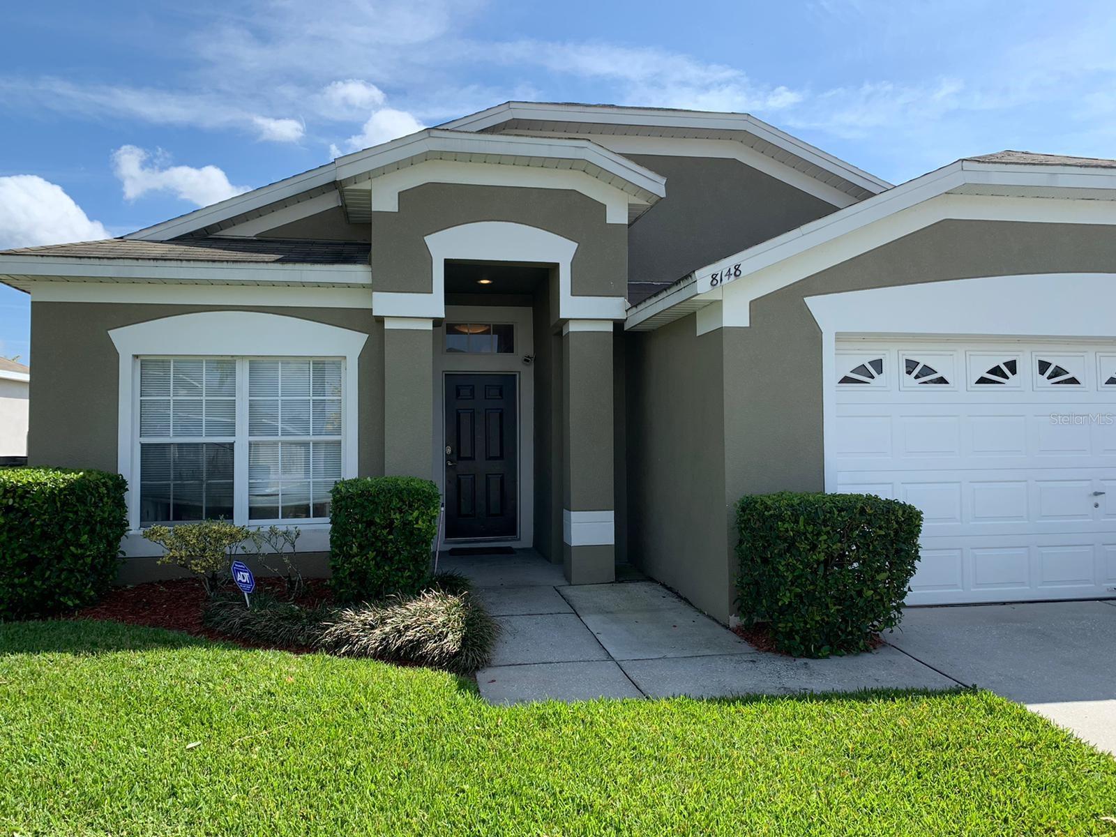 Photo of 8148 SUN PALM DRIVE KISSIMMEE FL 34747