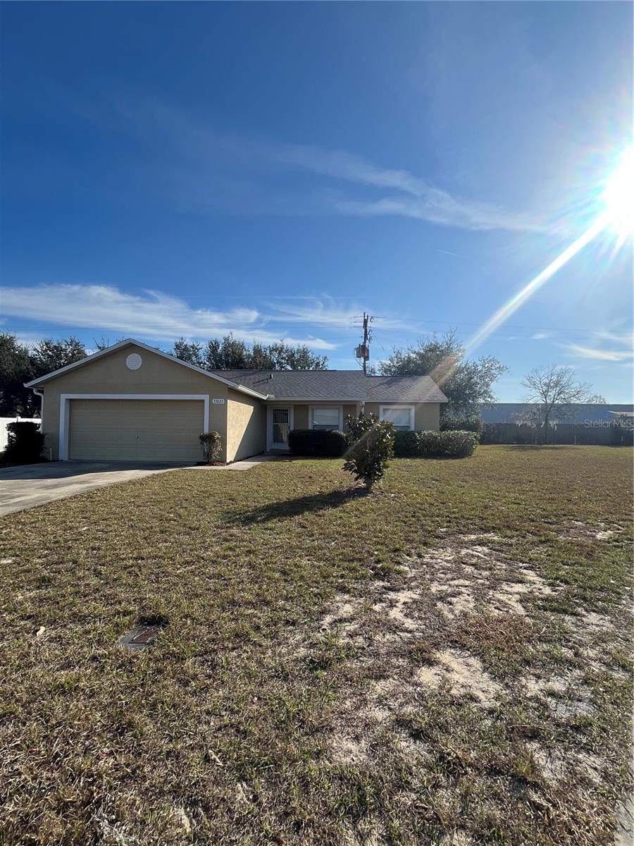 Photo of 33822 FAIRHAVEN COURT LEESBURG FL 34788