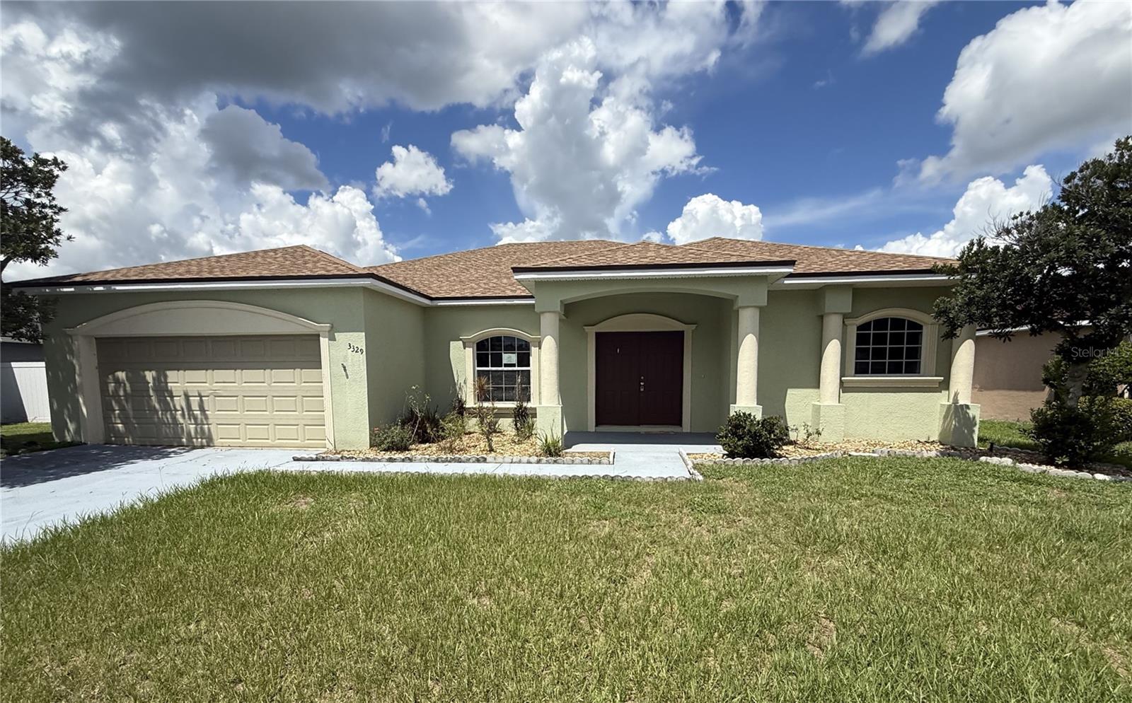 Photo of 3329 WINCHESTER ESTATES CIRCLE LAKELAND FL 33810
