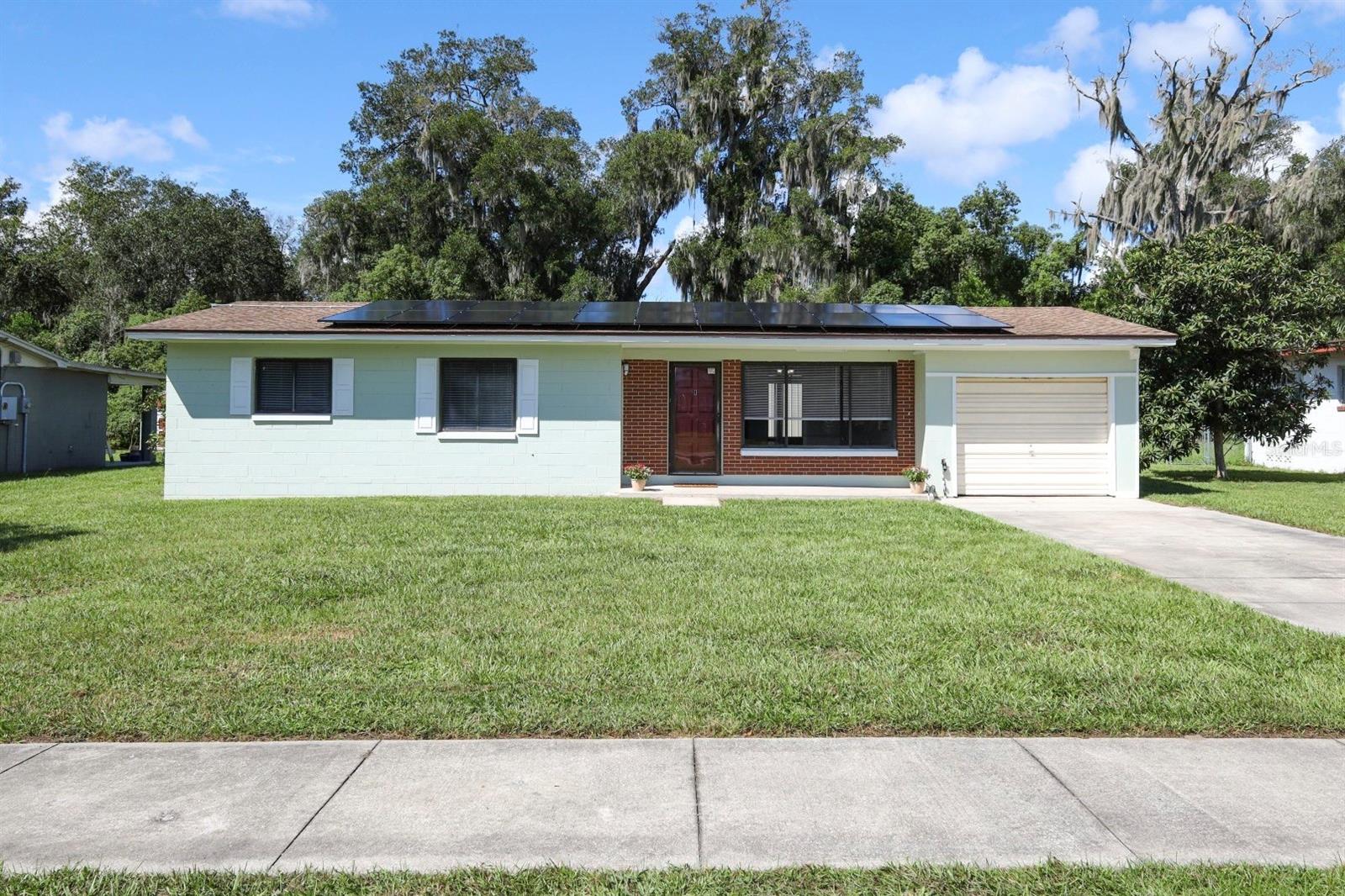 Photo of 506 S ELSASSER STREET DELAND FL 32720