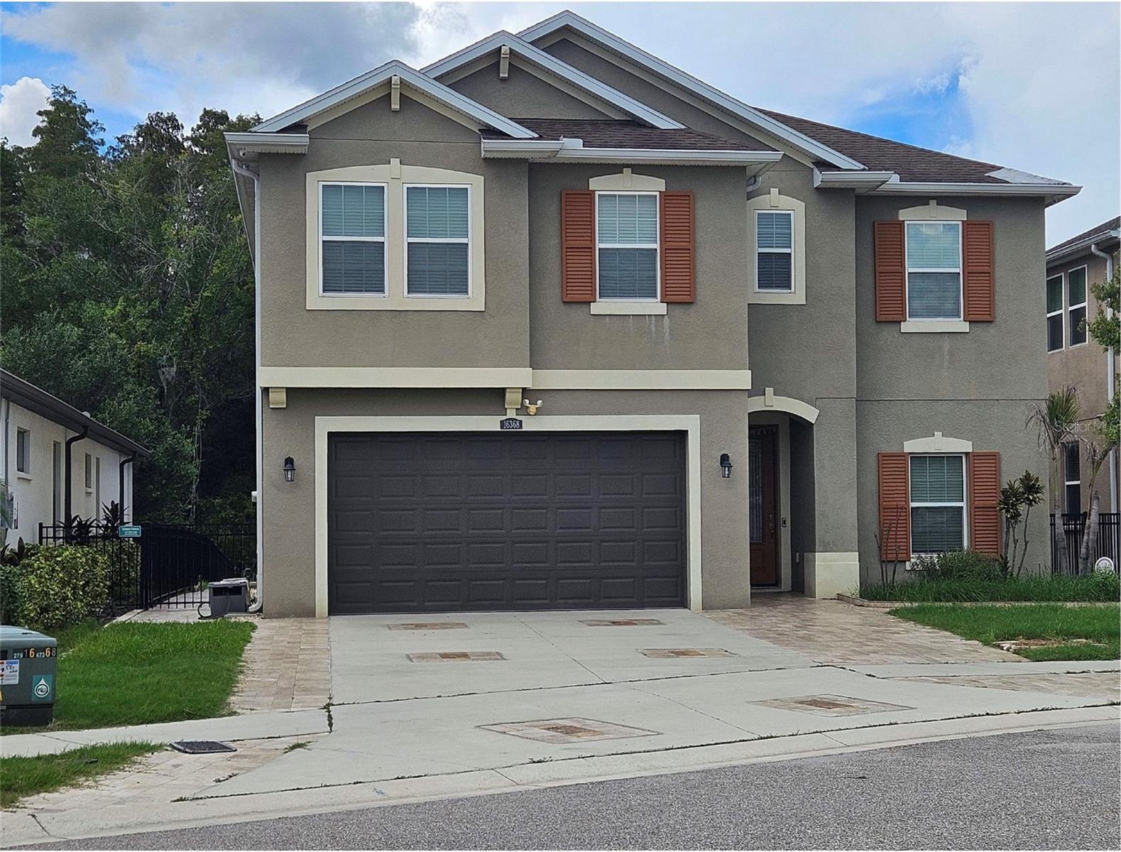Photo of 16368 HYDE MANOR DRIVE TAMPA FL 33647