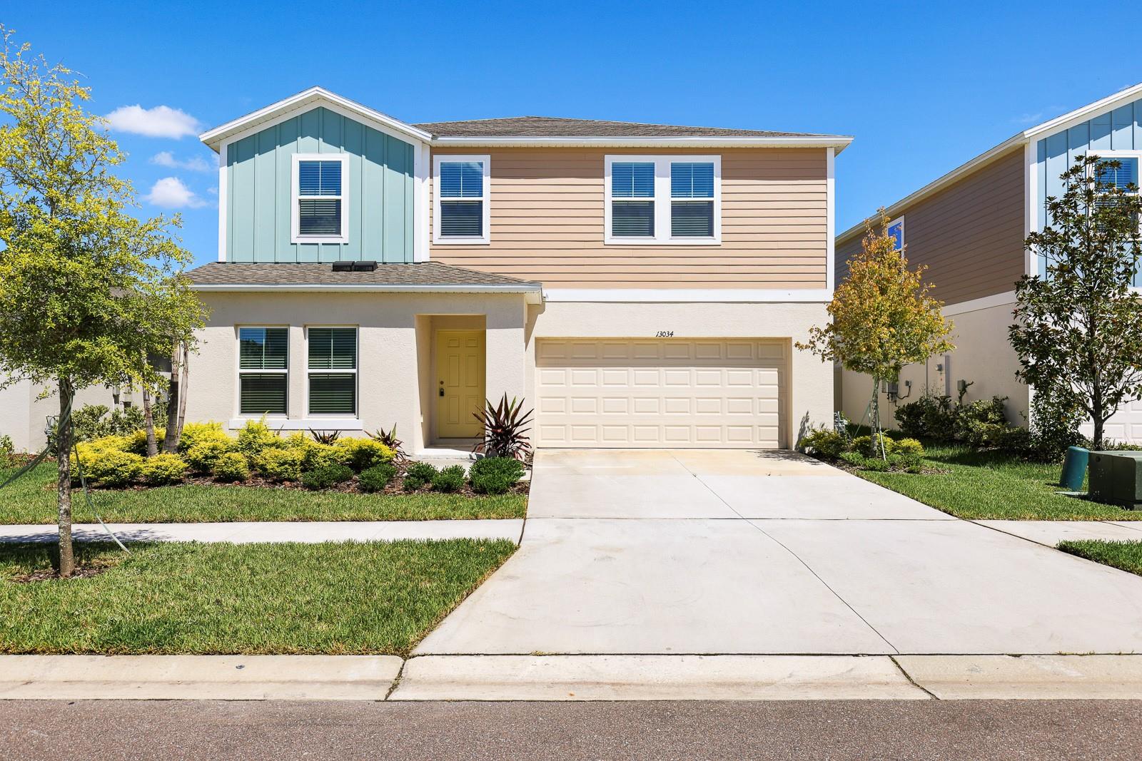 Photo of 13034 WELLSPRING DRIVE LITHIA FL 33547