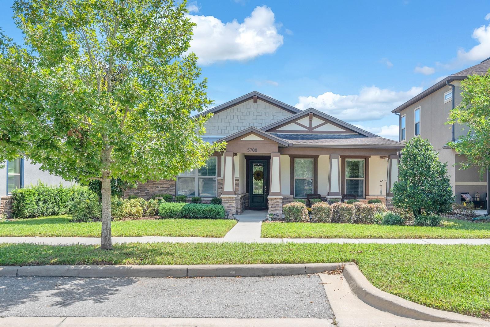Photo of 5708 ESKER FALLS LANE LITHIA FL 33547