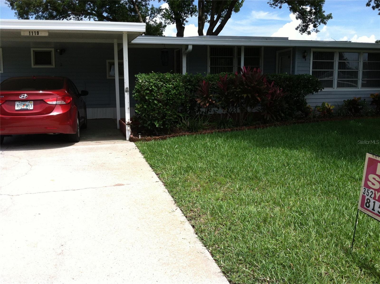 Photo of W HIBISCUS COURT TAVARES FL 32778