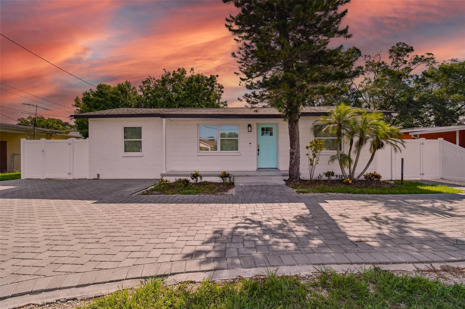 Photo of 7508 N TAMPANIA AVENUE TAMPA FL 33614