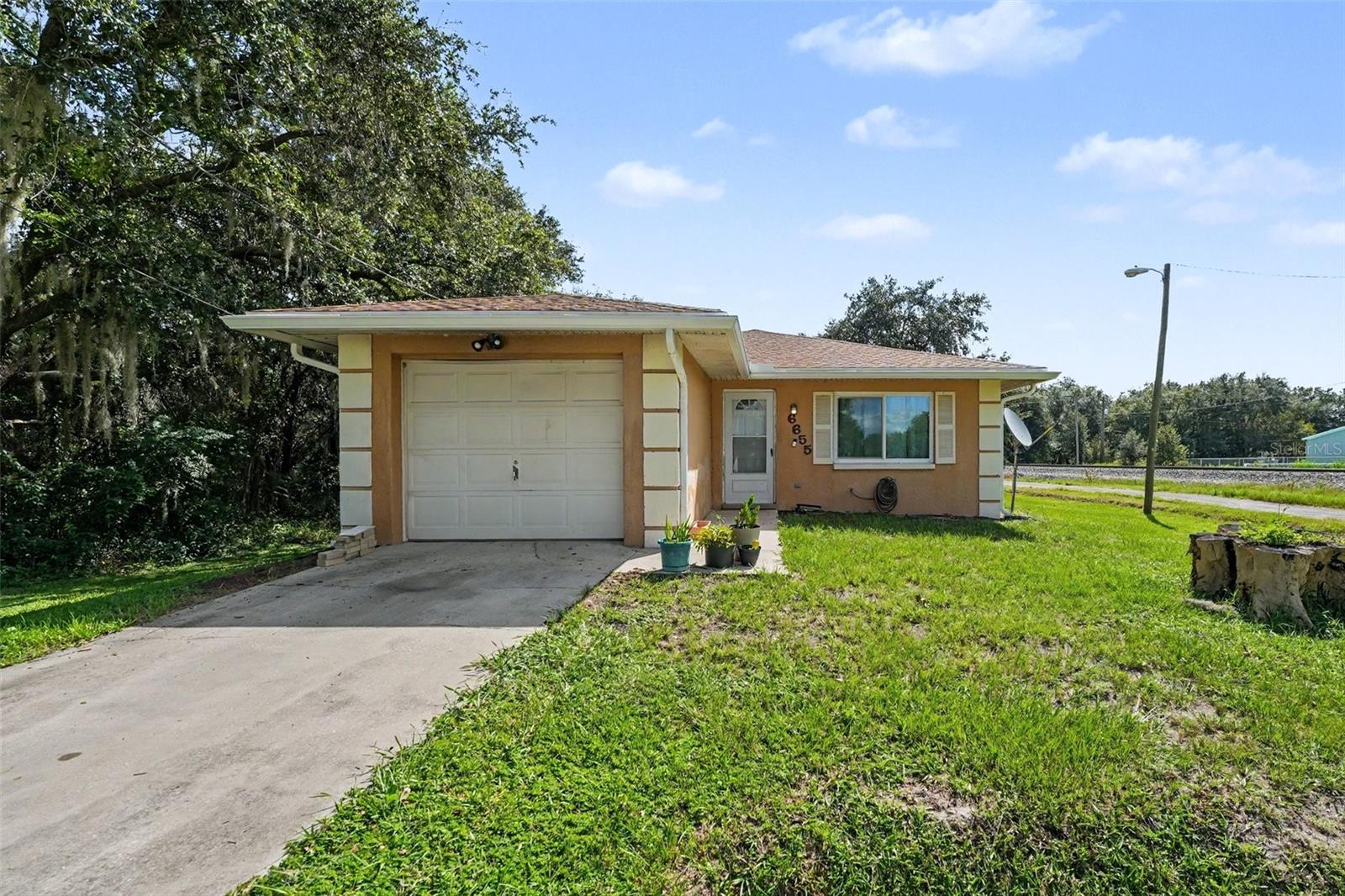 Photo of 6655 MERLE STREET BRADLEY FL 33835