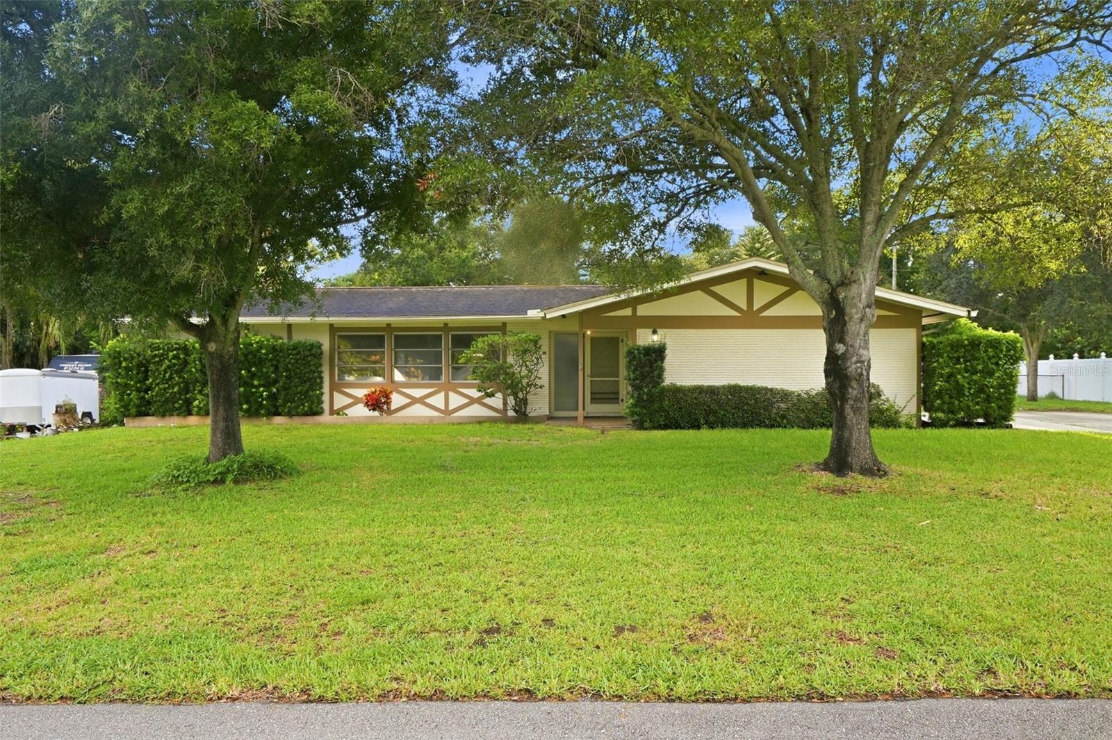 Photo of 1514 OAKADIA DRIVE CLEARWATER FL 33764