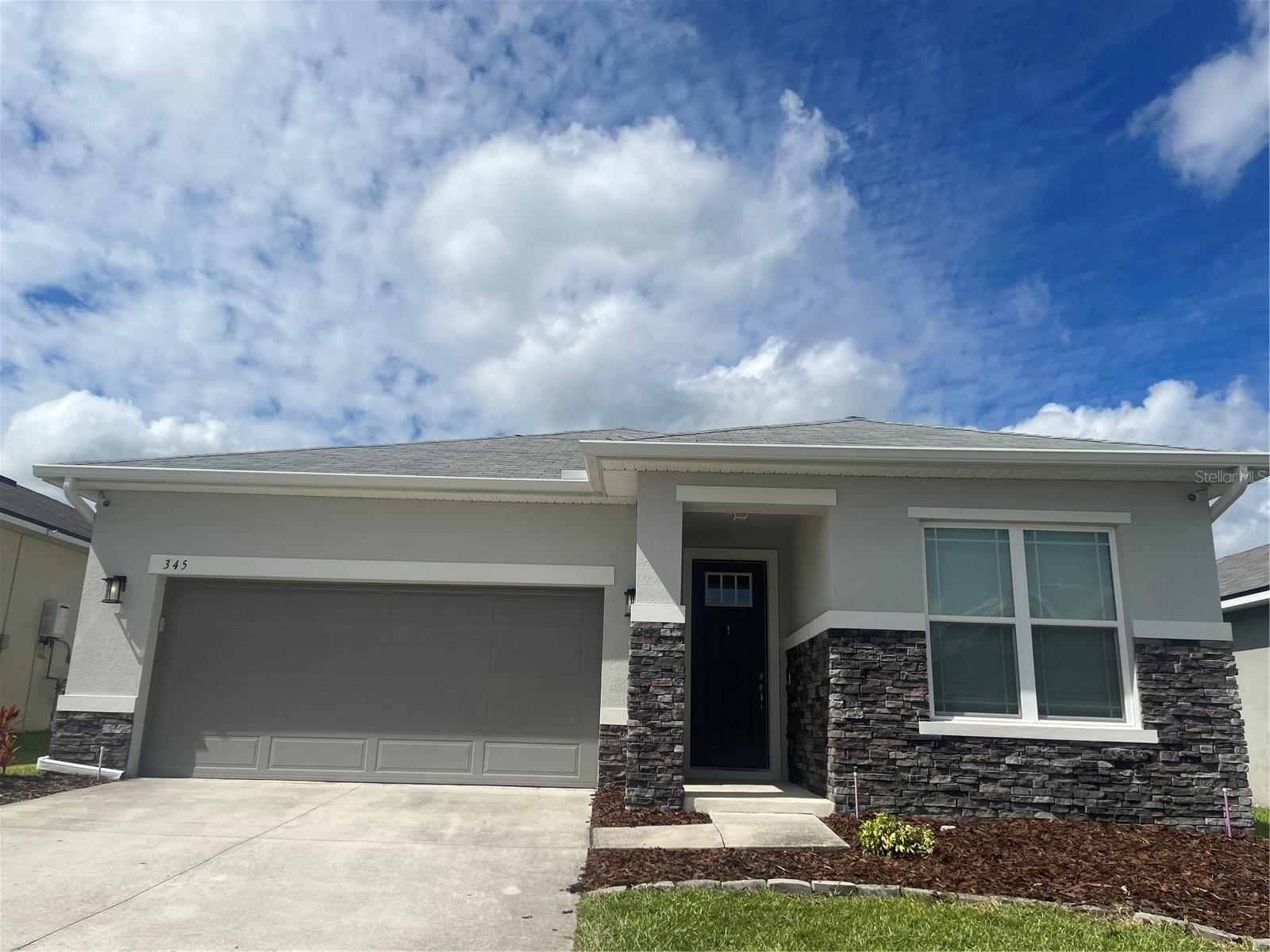 Photo of 345 CASA VERANO LANE DAVENPORT FL 33897