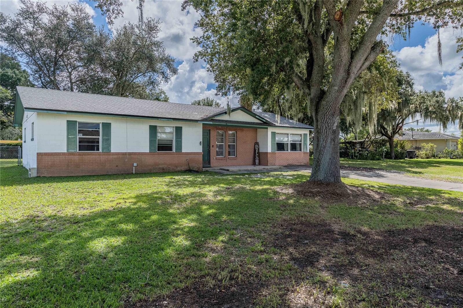 Photo of 2813 TANGELO ST AUBURNDALE FL 33823